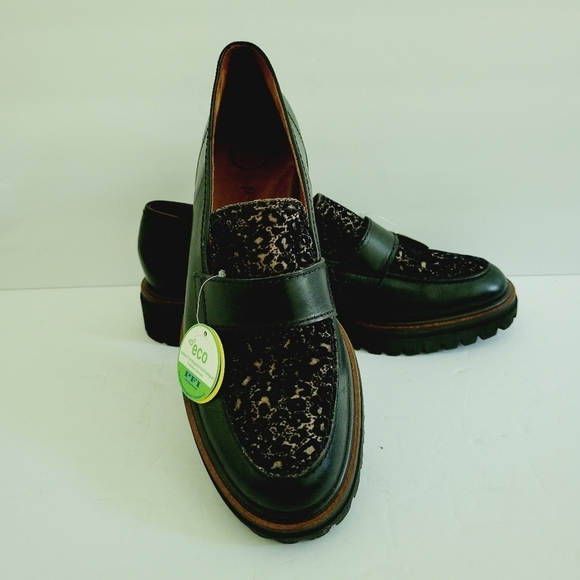 New Paul Green Suede Leather Natasha Loafer Size 7 US